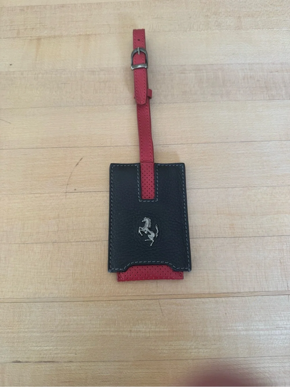Ferrari Leather luggage tag/Sleeve with Prancing Horse Emblem - Black/Red